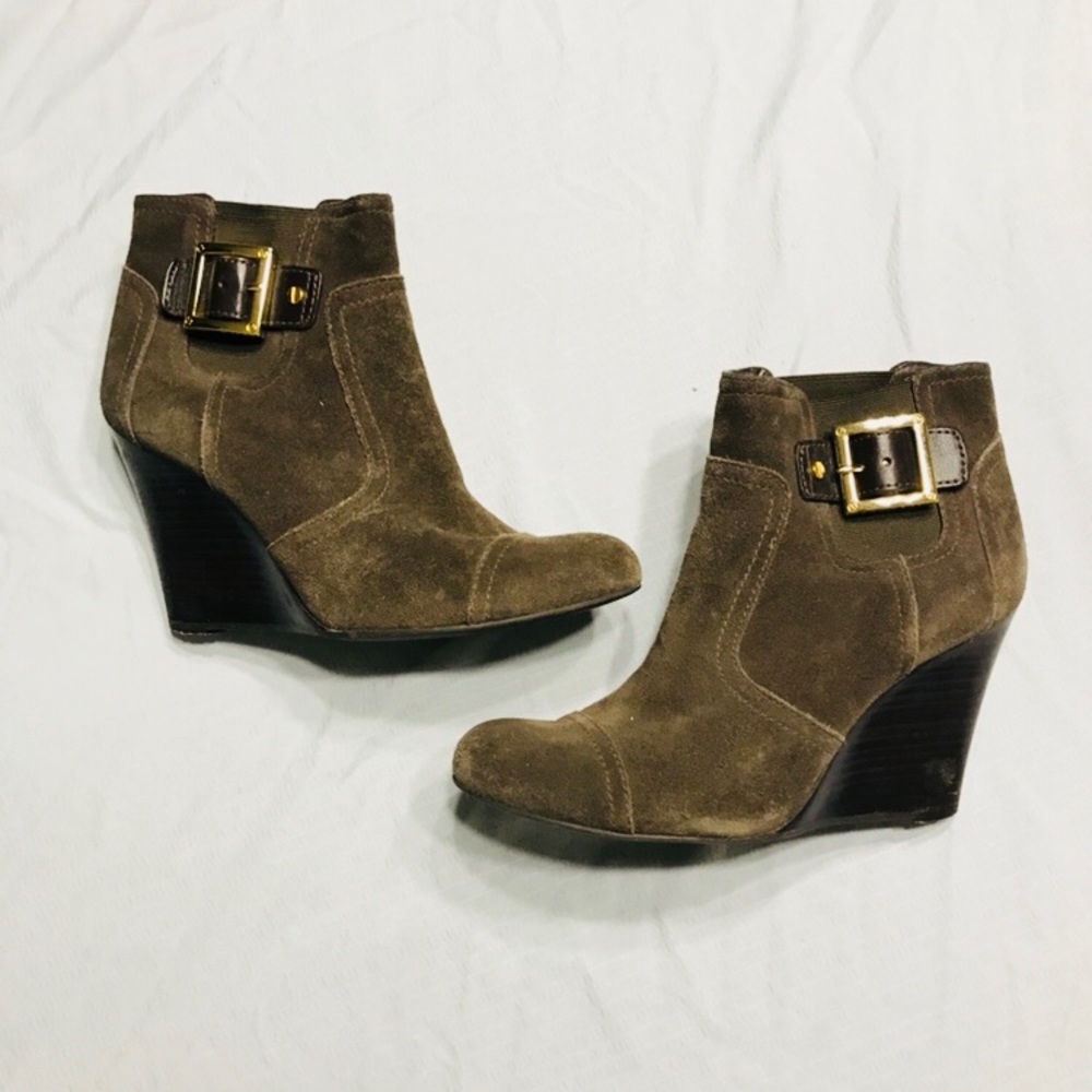 Tory Burch suede boties